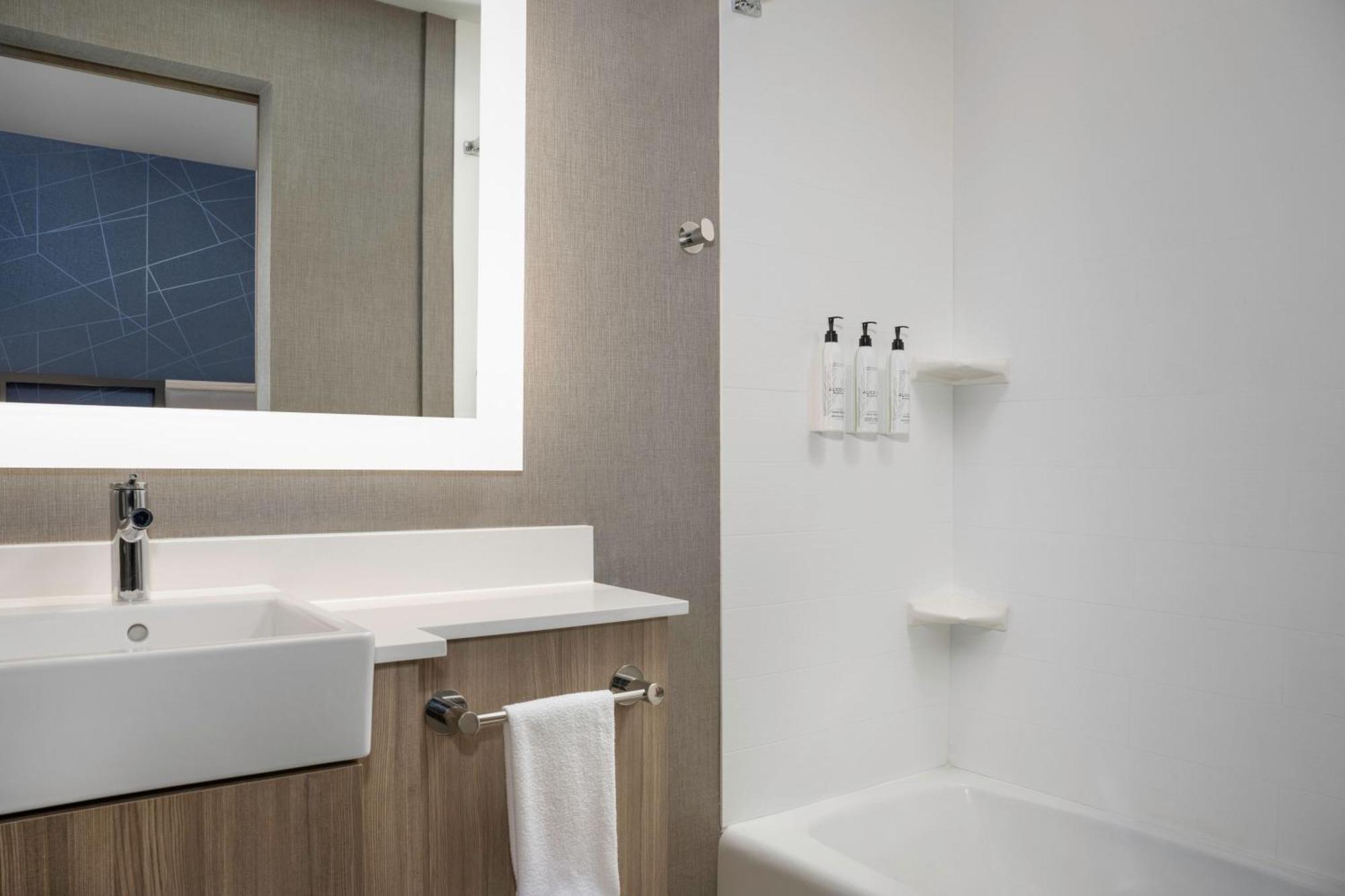 Springhill Suites By Marriott Birmingham Gardendale Экстерьер фото